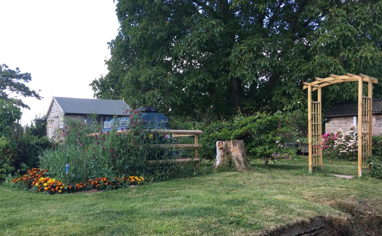 Grove Farm B&B Leominster Exterior foto